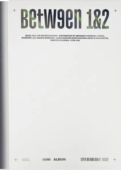 TWICE Queen of Hearts