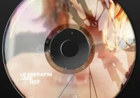 makna lagu LE SSERAFIM - HOT (English ver.) (feat. JADE)